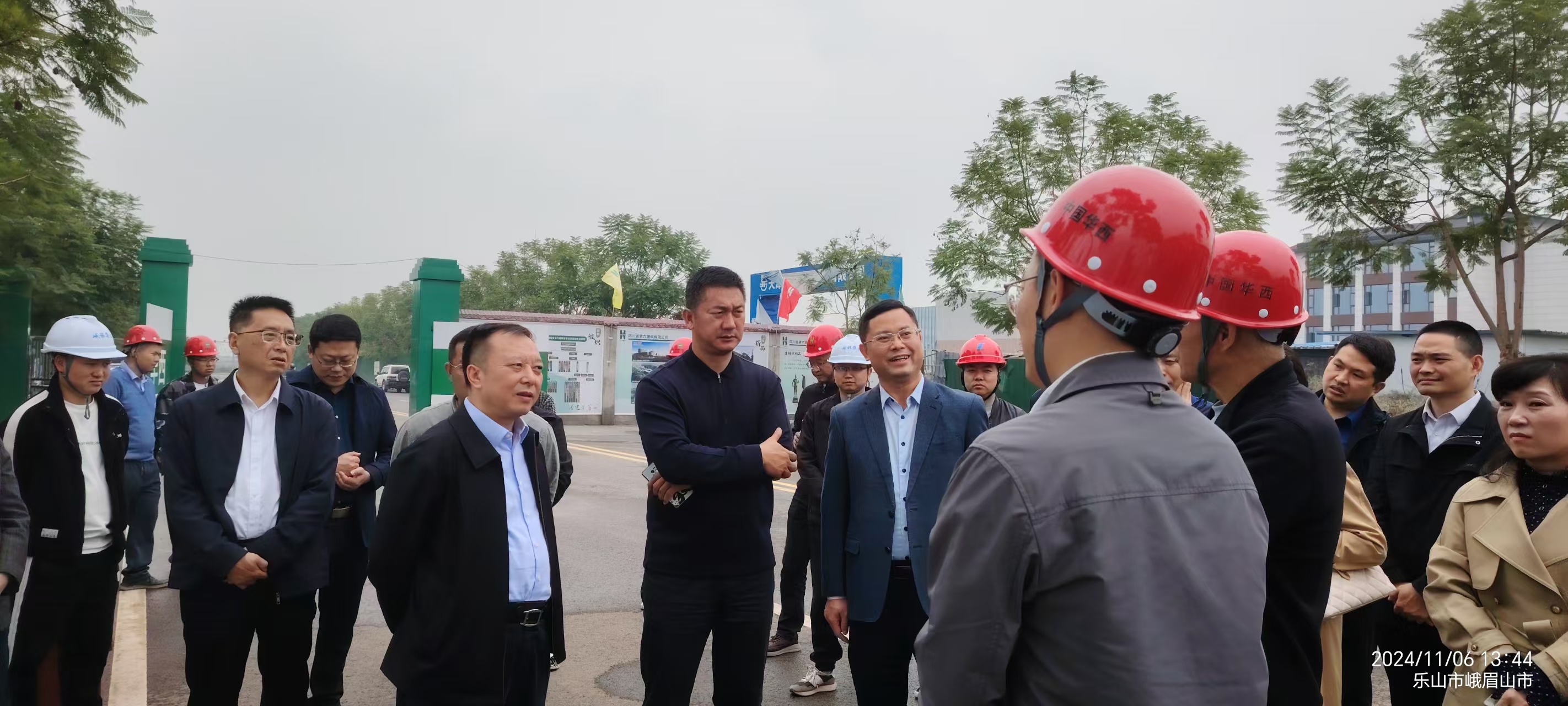 0b41e8b8d8d2a64f7d5c0db87f3114b.jpg